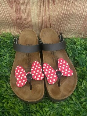 Birki’S Women’s Disney Minnie Polka Dot Bow Toe-Post Sandals